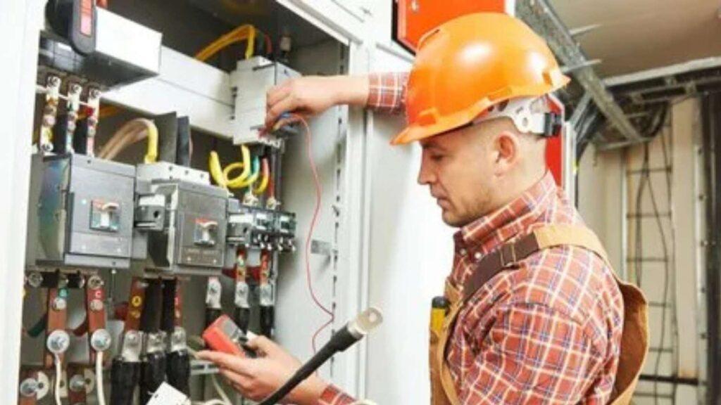 Commercial Electrician Pensacola