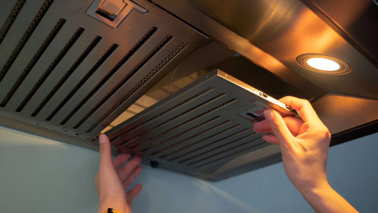 Commercial Electrician Pensacola