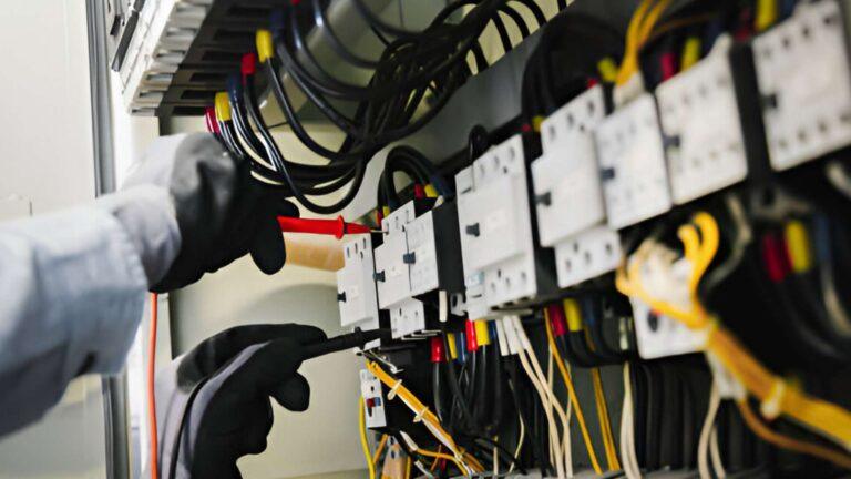 Commercial Electrician Pensacola-RW Electrician Pensacola